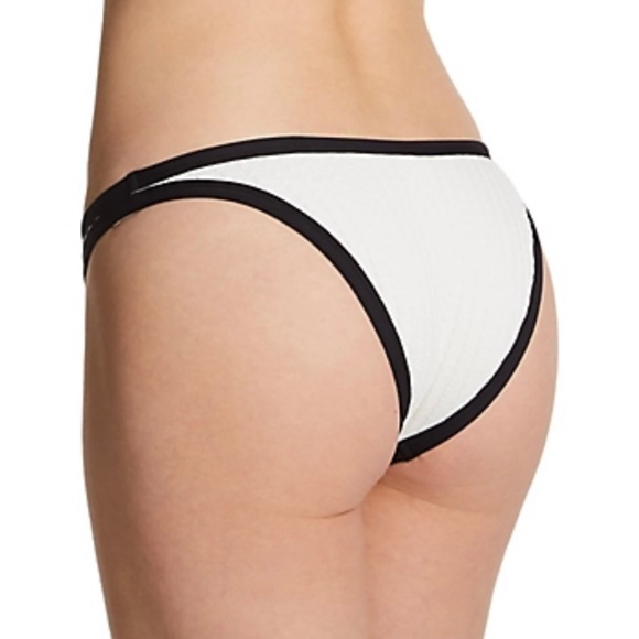 L*Space Luna Gingham Foley Bitsy Bottom - Picture 6 of 10